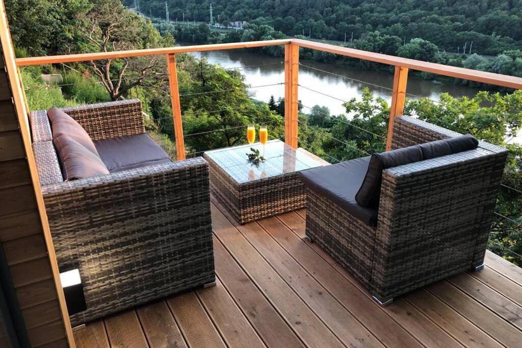 Chatka - C - Vyhlidka Nad Rekou Zdiby Exteriör bild