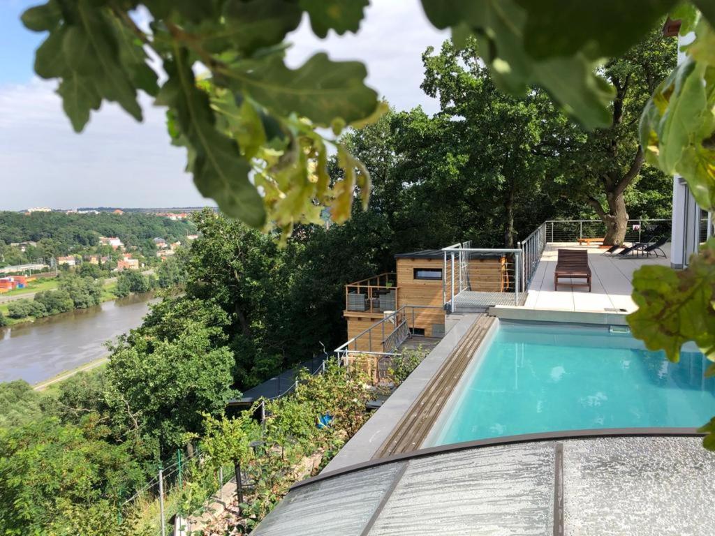 Chatka - C - Vyhlidka Nad Rekou Zdiby Exteriör bild